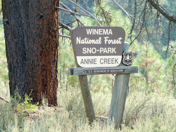 Annie Creek Sno Park sign